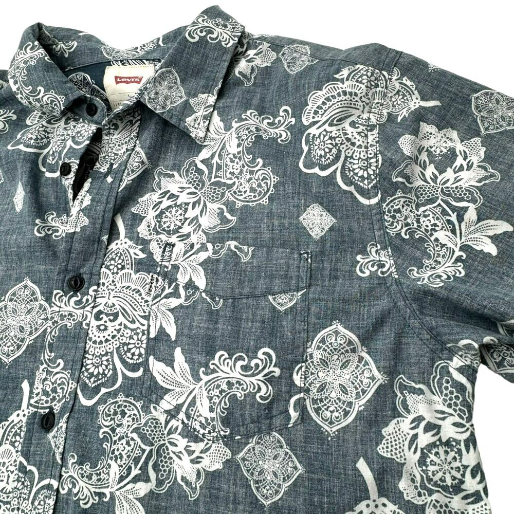 LEVIS Men's Large Blue White Floral Boho Hawaiian Short Sleeve Button‎ Up Shirt
